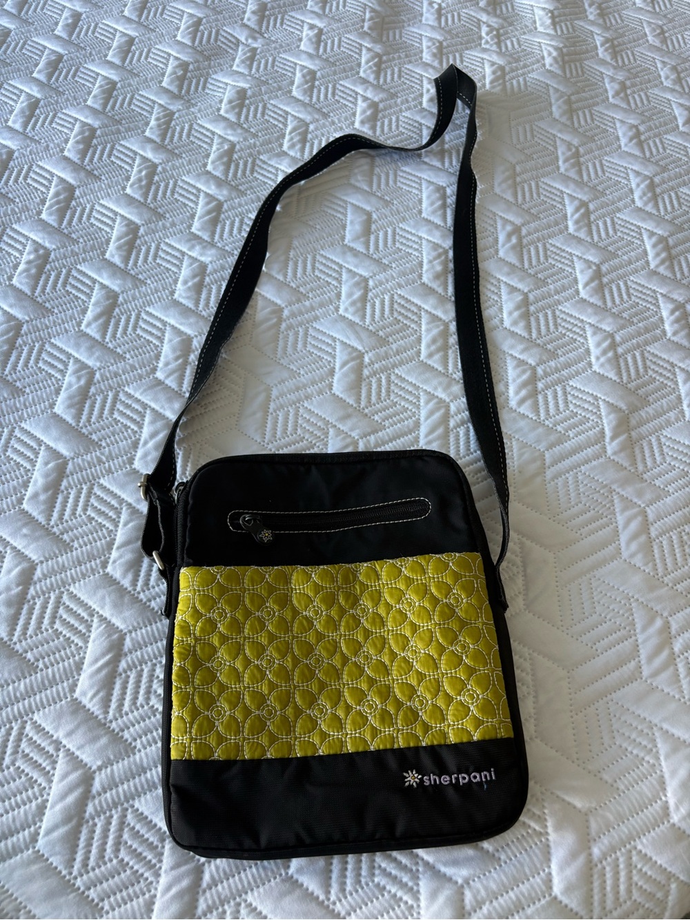 Sherpani cross body bag